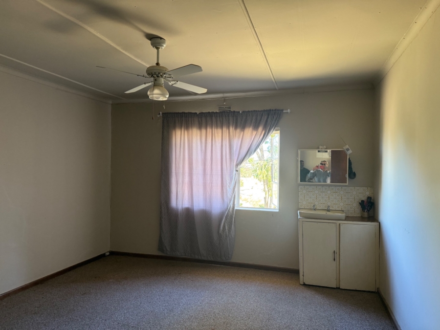 4 Bedroom Property for Sale in Van Wyksdorp Western Cape